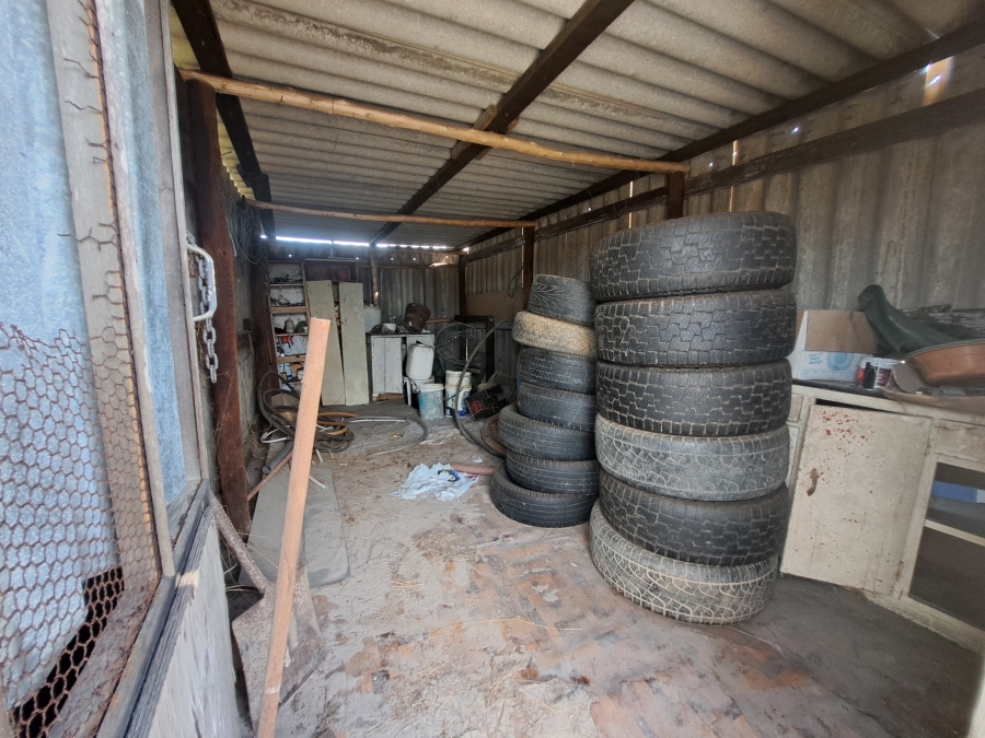 1 Bedroom Property for Sale in Hartebeesfontein Western Cape